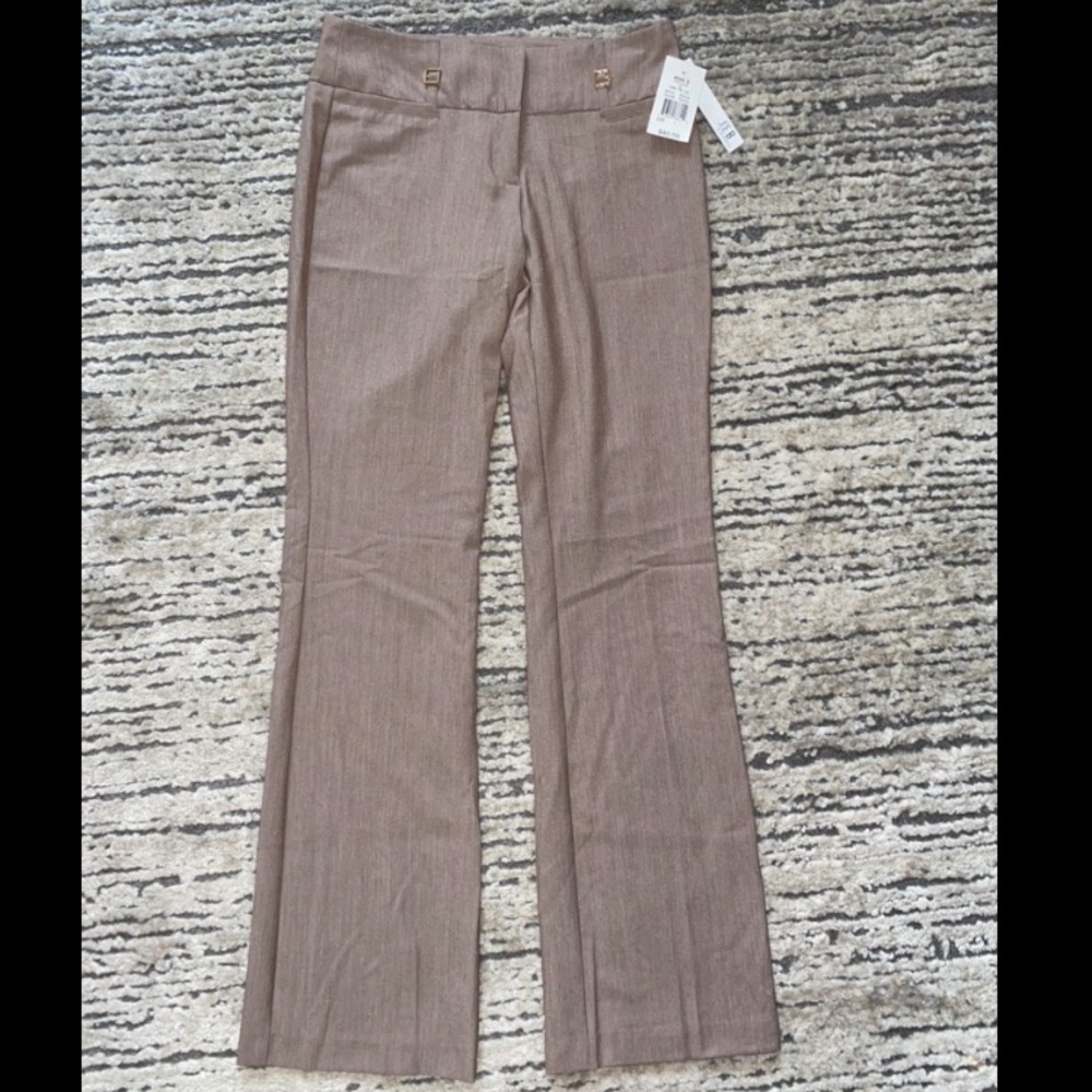 Low rise trousers❤️‍🔥2/18$❤️‍🔥